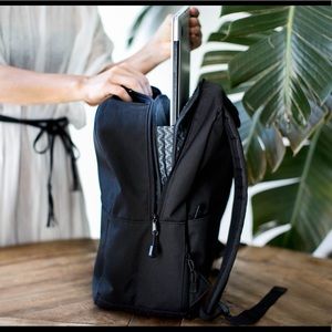 Lo & Sons Hanover Eco-friendly Backpack